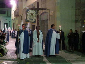 Setmana Santa 2016 a Girona. Process&oacute; del Sant Enterrament