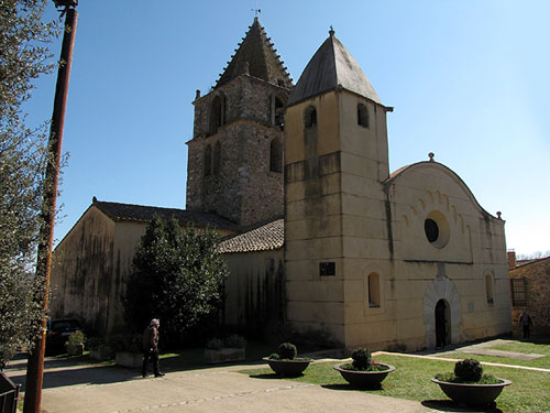 Conjunt exterior i façana principal de l'església Vella de Sant Gregori