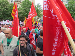 Manifestació de l'1 de maig pels carrers de Girona