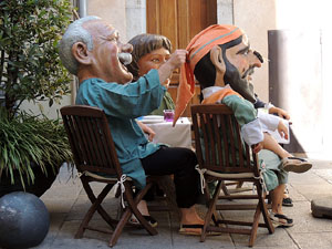 Far&agrave;ndula. 500 anys d'imatgeria festiva de Girona. Cercavila de cloenda