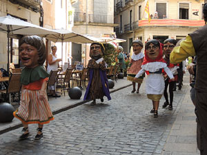 Far&agrave;ndula. 500 anys d'imatgeria festiva de Girona. Cercavila de cloenda