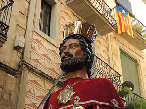 Far&agrave;ndula. 500 anys d'imatgeria festiva de Girona. Cercavila de cloenda
