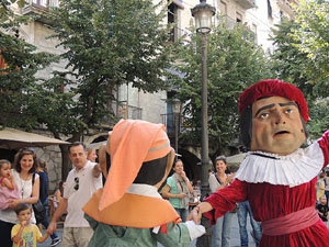 Far&agrave;ndula. 500 anys d'imatgeria festiva de Girona. Cercavila de cloenda