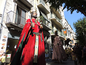 Far&agrave;ndula. 500 anys d'imatgeria festiva de Girona. Cercavila de cloenda