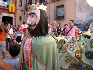 Far&agrave;ndula. 500 anys d'imatgeria festiva de Girona. Cercavila de cloenda