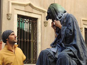 Far&agrave;ndula. 500 anys d'imatgeria festiva de Girona. Cercavila de cloenda