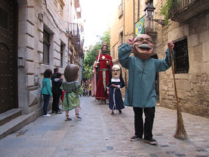 Cercavila a c&agrave;rrec del grup Fal&middot;lera Gironina