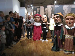 Far&agrave;ndula. 500 anys d'imatgeria festiva de Girona. Visita guiada