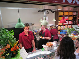 Nit de Flors i Sabors al Mercat del Lle&oacute;
