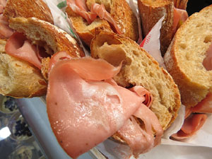 Nit de Flors i Sabors al Mercat del Lle&oacute;