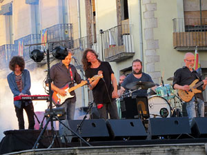 Concert de Sopa de Cabra a la Rambla de la Llibertat