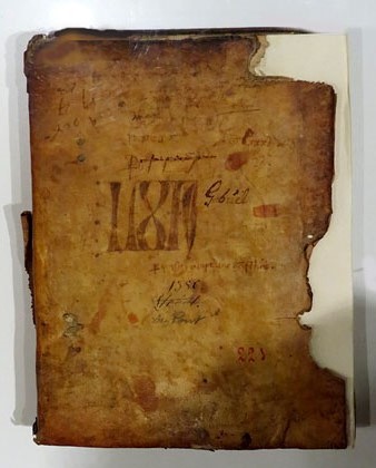 Llibre del notari Pere Despont de 1386-1387, conservat a l’Arxiu Històric de Girona, que conté informació sobre la primera consulta que hi va haver trenta anys abans