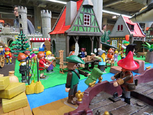 Fira de Girona. Fira de Playmobil de Girona organitzada per Esplay