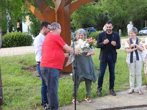 Inauguració de l'escultura 'Arbre' de Max Varés
