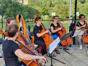 Inauguració de l'escultura 'Arbre' de Max Varés