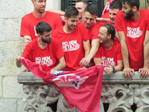 Ascens del Girona FC i el B&agrave;squet Girona. Rebuda a la pla&ccedil;a del Vi