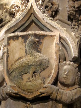 Paó (Pavo cristatus) a l'escut del bisbe de Girona Bernat de Pau (1394-1457)