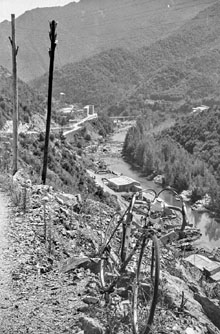 El riu Ter a l'altura del pantà de Susqueda. 13/09/1965